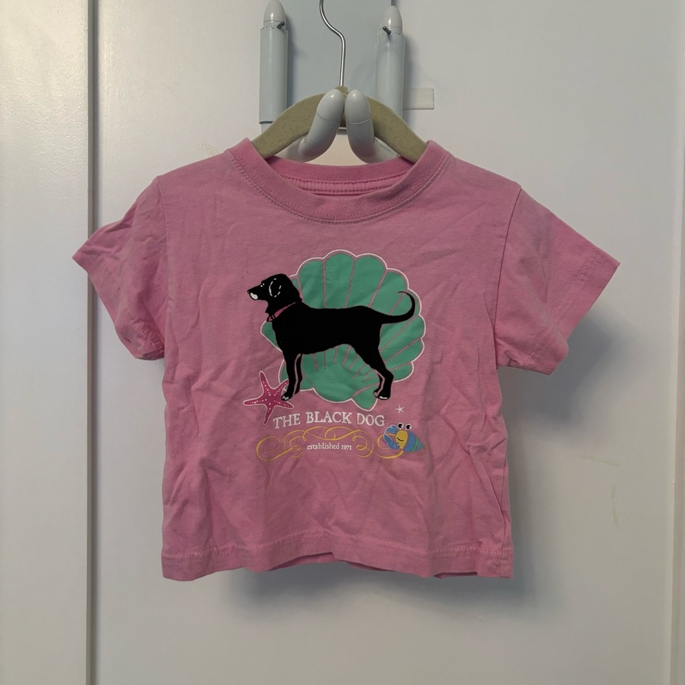 The Black Dog Martha’s Vineyard Pink Short Sleeve Tee
